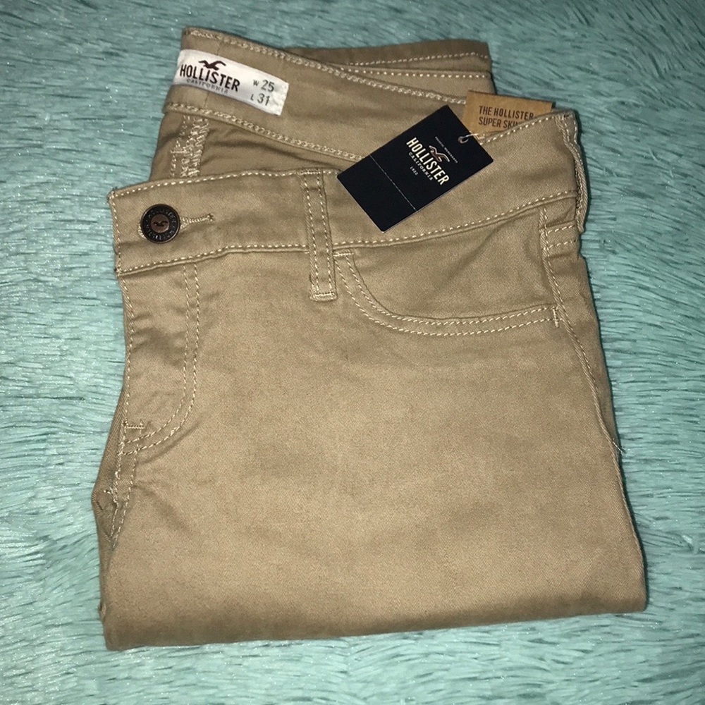 Hollister khaki pants 1R